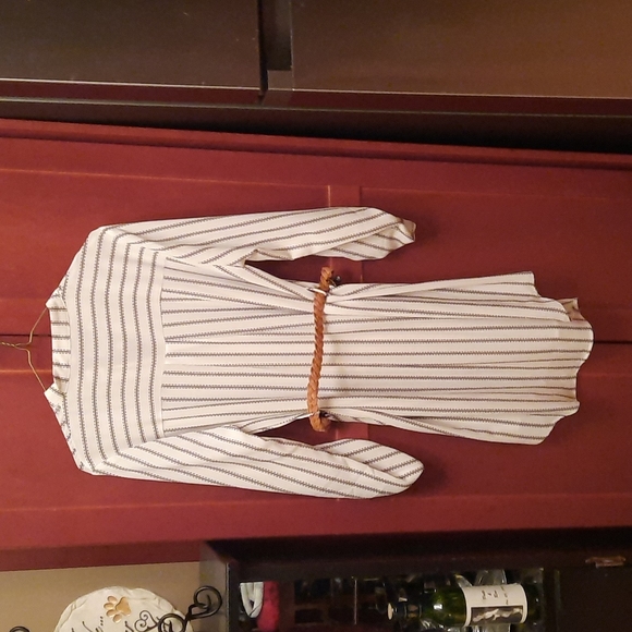 Dress - Picture 4 of 5